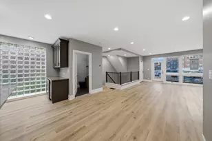 308 W Evergreen Ave, Chicago, IL 60610 - Photo 6