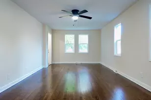 10703 W Woodland Ave, Beach Park, IL 60087 - Photo 14
