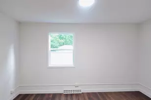 10703 W Woodland Ave, Beach Park, IL 60087 - Photo 30