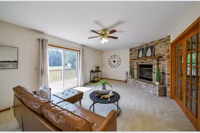 6N584 Juniper Court, Saint Charles, IL 60175 - Photo 2