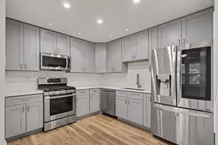 1938 Oxford Ct, Schaumburg, IL 60194 - Photo 8