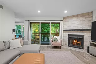 530 River Front Cir, Naperville, IL 60540 - Photo 6