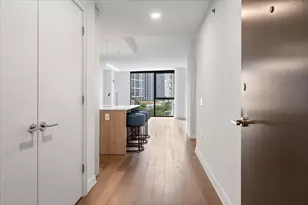 211 N Harbor Dr, Chicago, IL 60601 - Photo 8