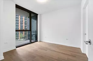 211 N Harbor Dr, Chicago, IL 60601 - Photo 10
