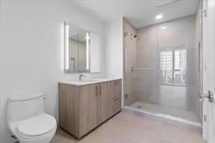 211 N Harbor Dr, Chicago, IL 60601 - Photo 14
