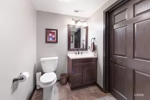 327 Miner St, Bensenville, IL 60106 - Photo 28