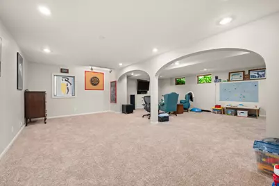 1239 Yorkshire Drive S, Sycamore, IL 60178 - Photo 30