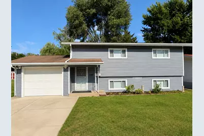 1241 S Elmwood Avenue, Waukegan, IL 60085 - Photo 2