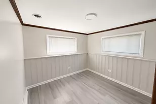 1241 S Elmwood Ave, Waukegan, IL 60085 - Photo 10