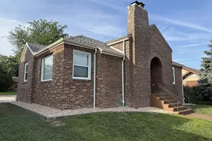 437 10th Pl, Lasalle, IL 61301 - Photo 16