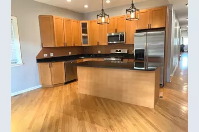 1327 W Walton Street #2, Chicago, IL 60642 - Photo 12