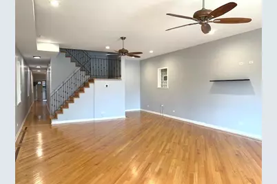 1327 W Walton Street #2, Chicago, IL 60642 - Photo 2