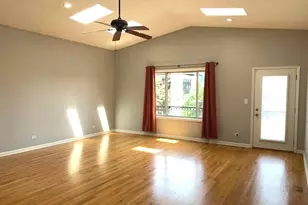 1327 W Walton St, Chicago, IL 60642 - Photo 16