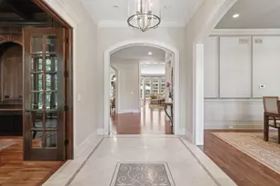 1128 Mt Pleasant Rd, Winnetka, IL 60093 - Photo 4