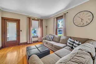 1337 Campbell Ave, Lasalle, IL 61301 - Photo 6
