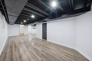2524 W 45th St, Chicago, IL 60632 - Photo 10