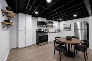 2524 W 45th St, Chicago, IL 60632 - Photo 8
