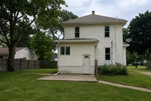 308 E Washington St, Ashkum, IL 60911 - Photo 28