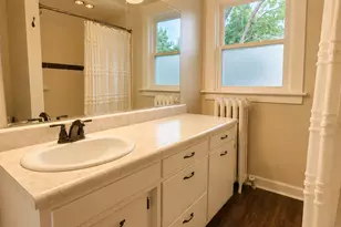 308 E Washington St, Ashkum, IL 60911 - Photo 16