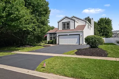 601 Carnation Drive, Oswego, IL 60543 - Photo 1