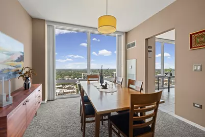 807 Davis Street #2212, Evanston, IL 60201 - Photo 6
