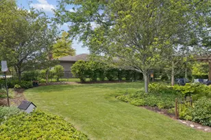 102 Azalea Rd, Frankfort, IL 60423 - Photo 44