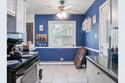18W133 Kirkland Lane, Villa Park, IL 60181 - Photo 6