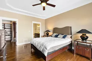 1952 W Cuyler Ave, Chicago, IL 60613 - Photo 12