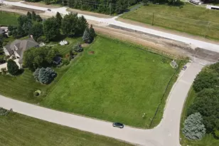 1 Fox Hill Ct, Yorkville, IL 60560 - Photo 1