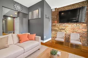 4016 S Indiana Ave, Chicago, IL 60653 - Photo 16