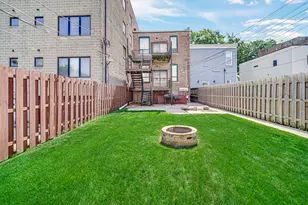 4016 S Indiana Ave, Chicago, IL 60653 - Photo 28