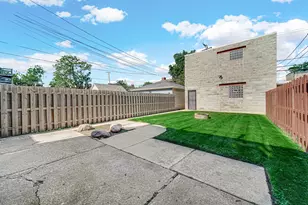 4016 S Indiana Ave, Chicago, IL 60653 - Photo 18