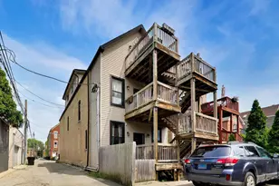 2044 N Winchester Ave, Chicago, IL 60614 - Photo 14
