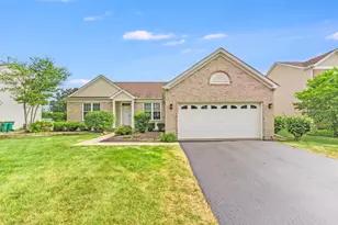 1715 Wintercrest Ct, Shorewood, IL 60404 - Photo 1