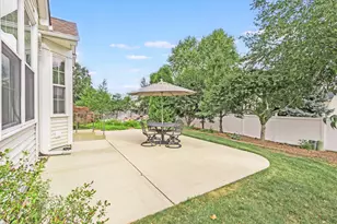 1715 Wintercrest Ct, Shorewood, IL 60404 - Photo 6