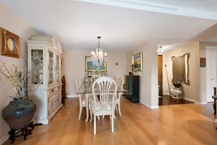 44 Park Ln, Park Ridge, IL 60068 - Photo 4