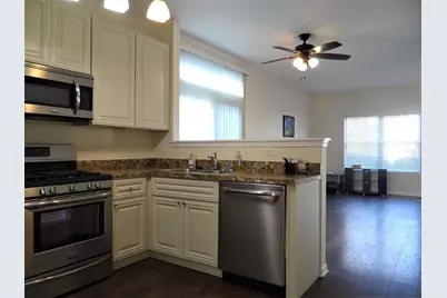 2818 Alameda Court #2818, Naperville, IL 60564 - Photo 8