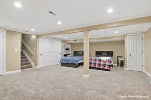 6044 Canterbury Ln, Hoffman Estates, IL 60192 - Photo 24