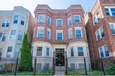 1427 E 66th Place, Chicago, IL 60637 - Photo 1