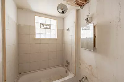 1427 E 66th Place, Chicago, IL 60637 - Photo 30