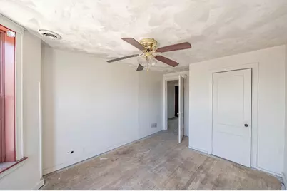 1427 E 66th Place, Chicago, IL 60637 - Photo 20