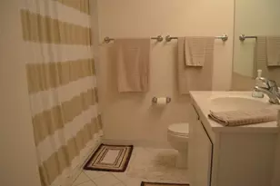 345 N LaSalle St, Chicago, IL 60654 - Photo 12