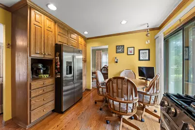597 Piccadilly Lane, Bolingbrook, IL 60440 - Photo 6