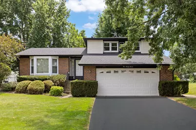 597 Piccadilly Lane, Bolingbrook, IL 60440 - Photo 1