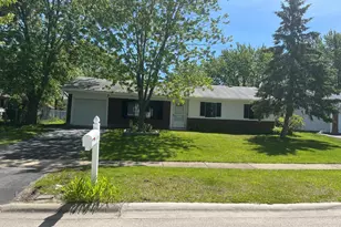 3915 Greenbay Dr, Hanover Park, IL 60133 - Photo 1