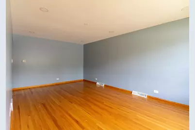 [Address not provided], Chicago, IL 60634 - Photo 4