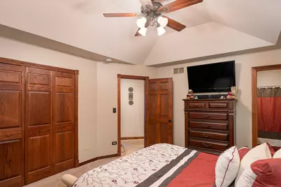 1221 Glen Mor Drive, Shorewood, IL 60404 - Photo 32