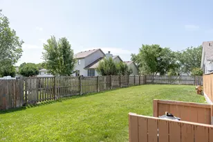 1221 Glen Mor Dr, Shorewood, IL 60404 - Photo 18