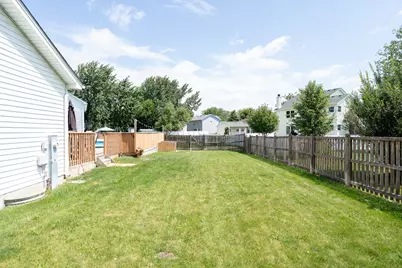 1221 Glen Mor Drive, Shorewood, IL 60404 - Photo 8