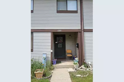 1375 Court Marguerite, Hanover Park, IL 60133 - Photo 2